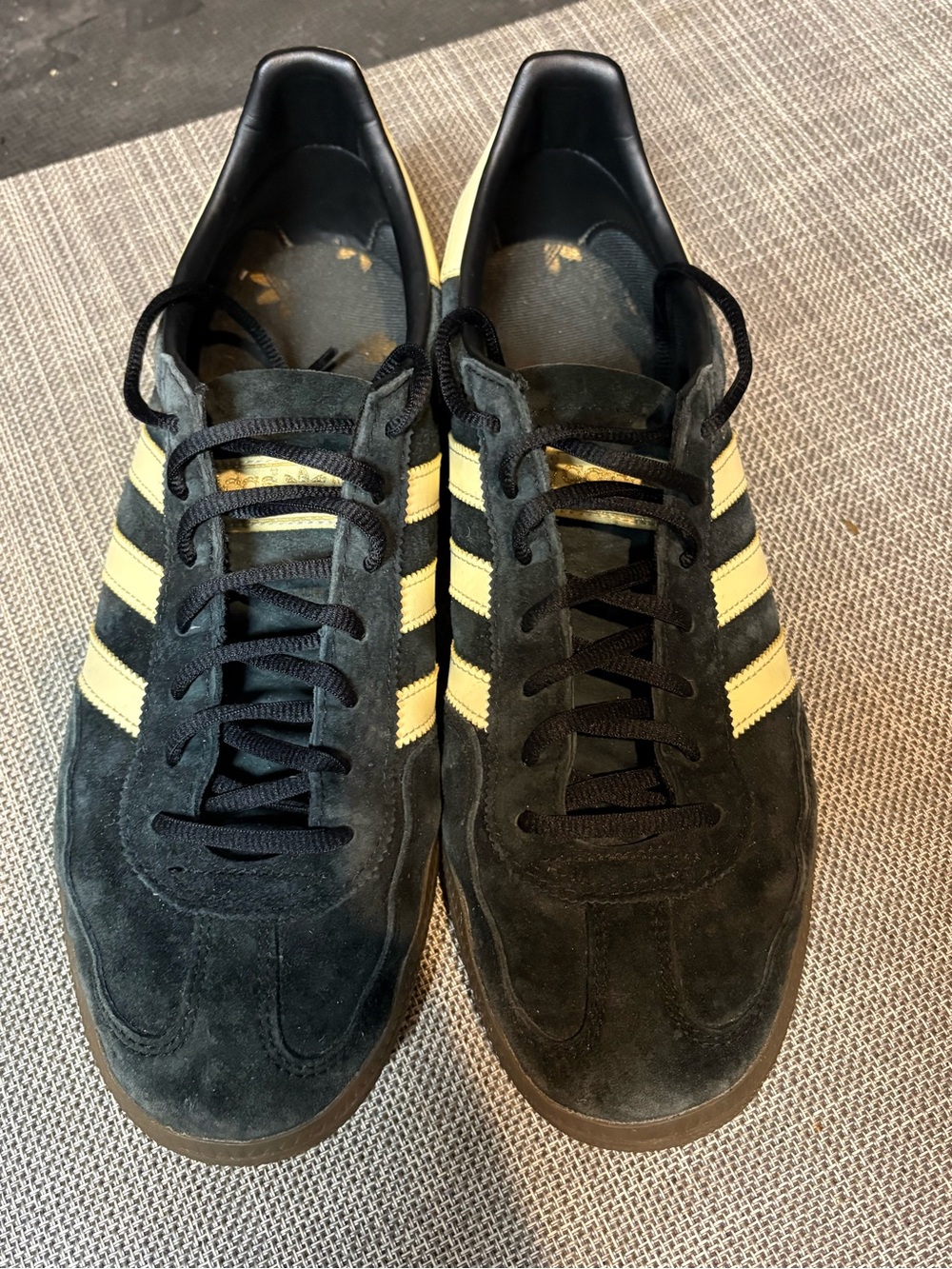 adidas rare Handball Spezial St. Patrick’s Day Edition